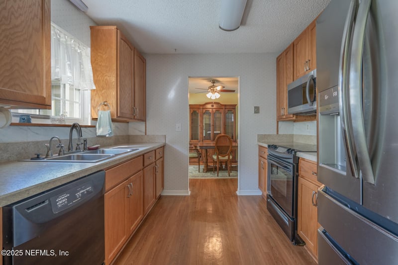 523 Tarpon Ave, Fernandina Beach, FL 32034