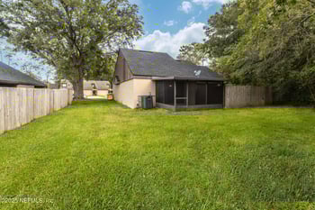 8547 Pineverde Ln, Jacksonville, FL 32244