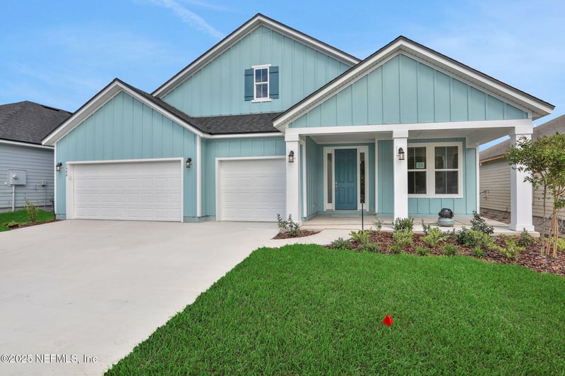 2466 Jennings Farm Dr, Middleburg, FL 32068