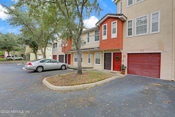10075 Gate Pw #812, Jacksonville, FL 32246