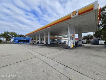 10716 Atlantic Blvd, Jacksonville, FL 32225