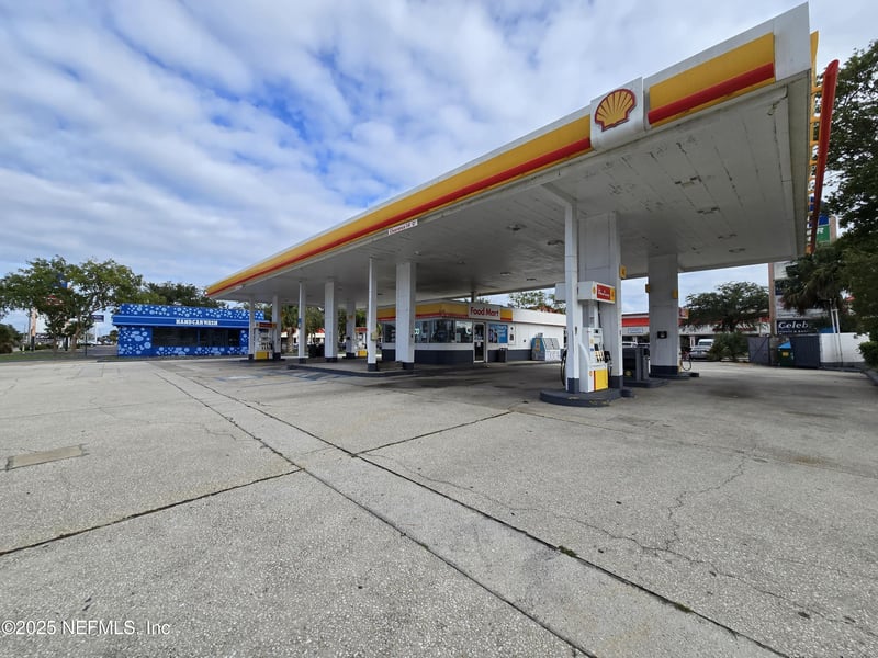 10716 Atlantic Blvd, Jacksonville, FL 32225