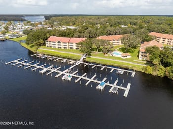 99 Broad River Pl #3205, Welaka, FL 32193