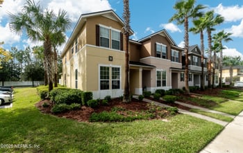 4220 Plantation Oaks Blvd #1811, Orange Park, FL 32065