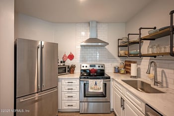 1655 The Greens Way #2812, Jacksonville Beach, FL 32250