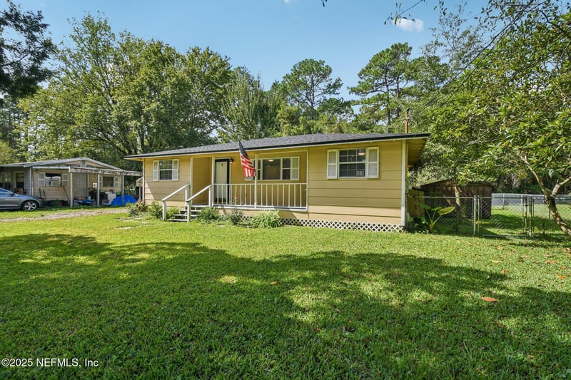 11820 Aaron Rd, Jacksonville, FL 32218