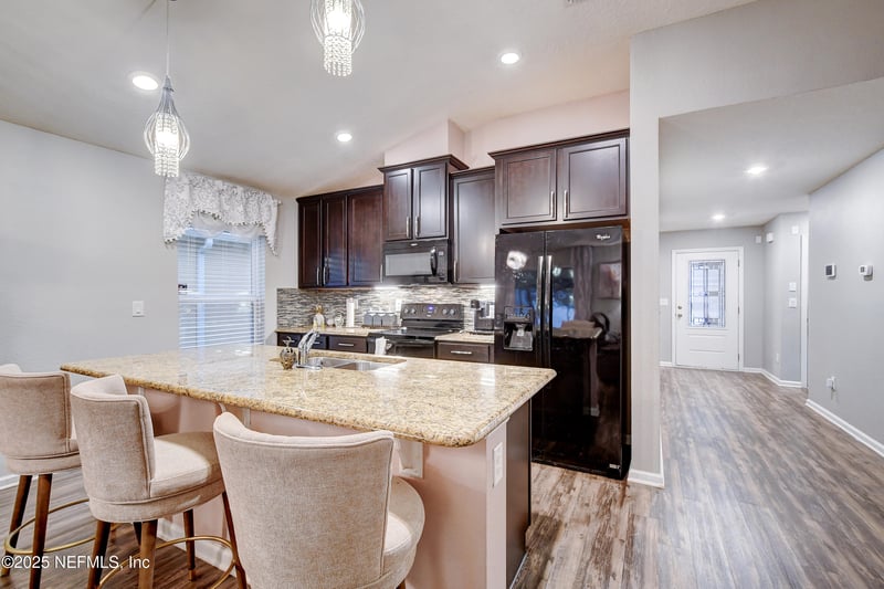 351 Hepburn Rd, Orange Park, FL 32065