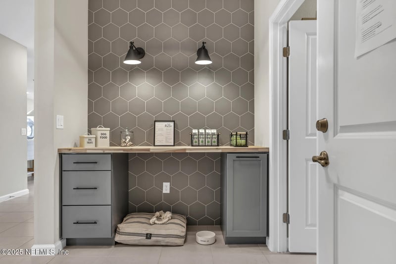 3 Silver Glen Dr, Palm Coast, FL 32137