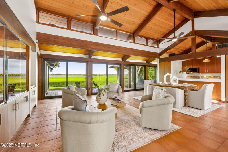 83 Tallwood Rd, Jacksonville Beach, FL 32250