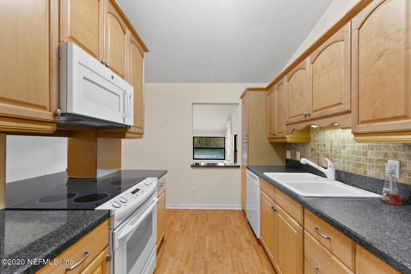 4009 Bess Rd, Jacksonville, FL 32277