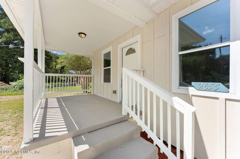 2655 Community Rd, Jacksonville, FL 32207