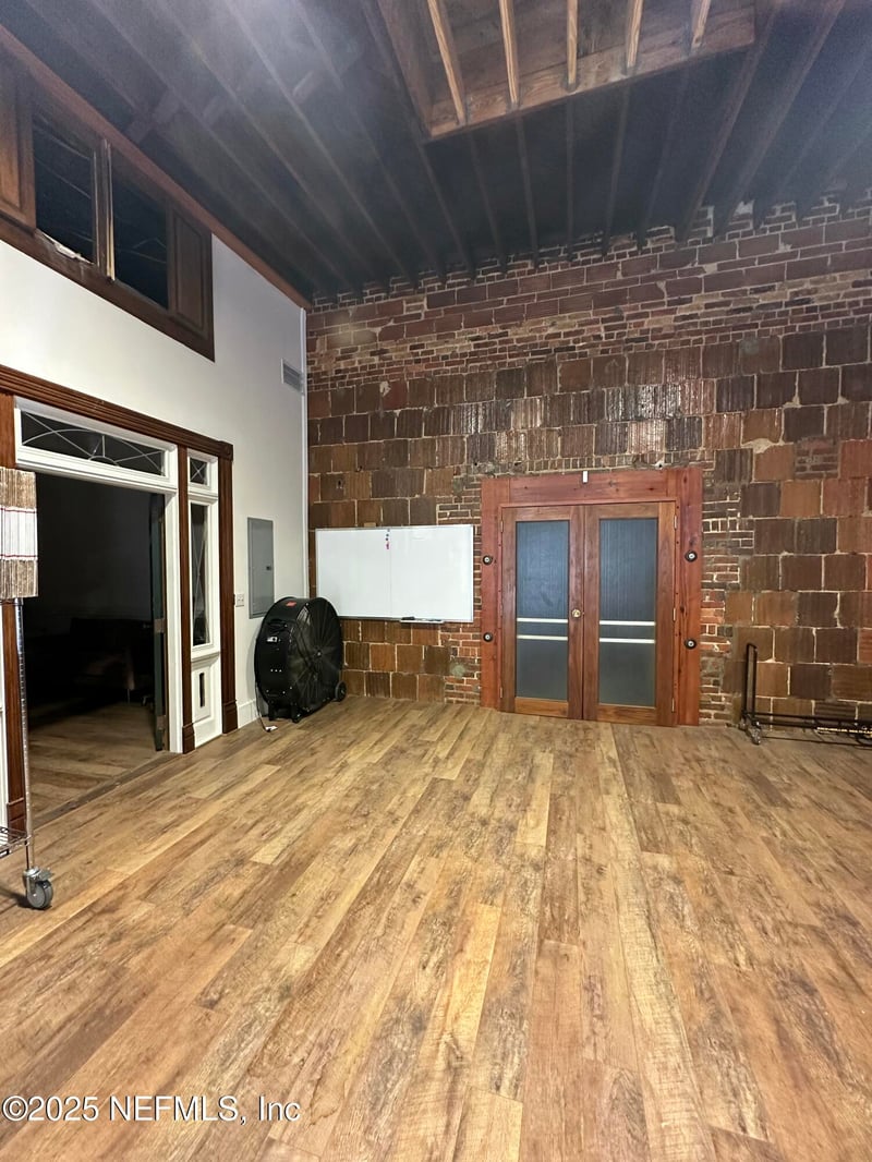 1415 Walnut St, Jacksonville, FL 32206