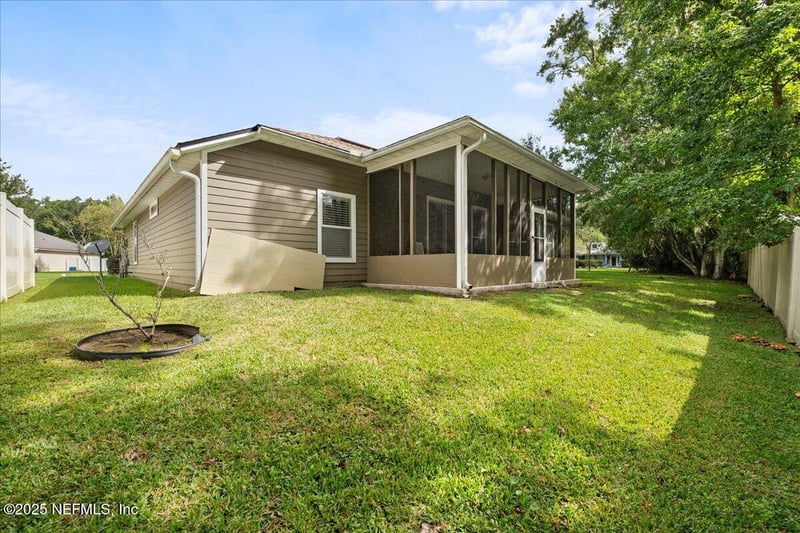 2984 Mainsail Cir, Jacksonville, FL 32226