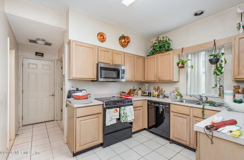 12759 Turtle Lake Ln, Jacksonville, FL 32246