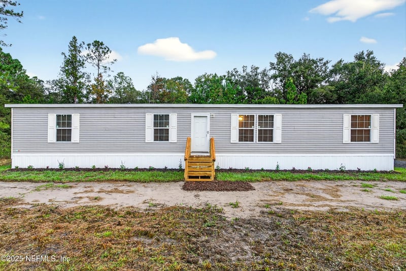 4760 Kathy St, Hastings, FL 32145