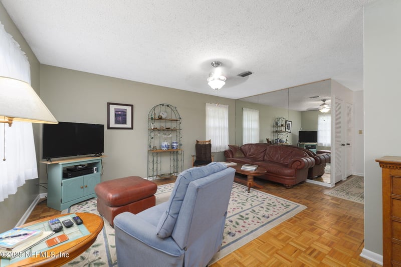 109 Cody Dr, Satsuma, FL 32189