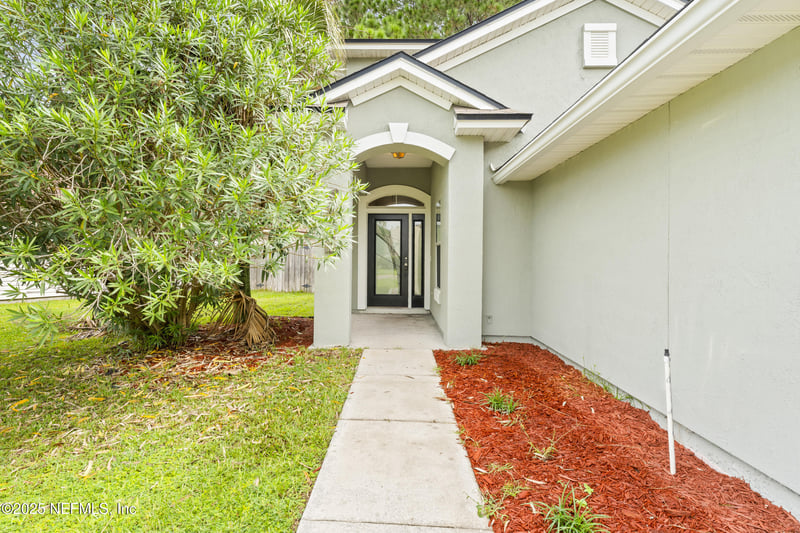 96702 Commodore Point Dr, Yulee, FL 32097