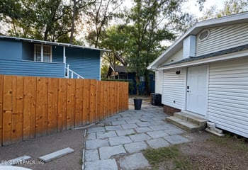 657 Basswood St, Jacksonville, FL 32206