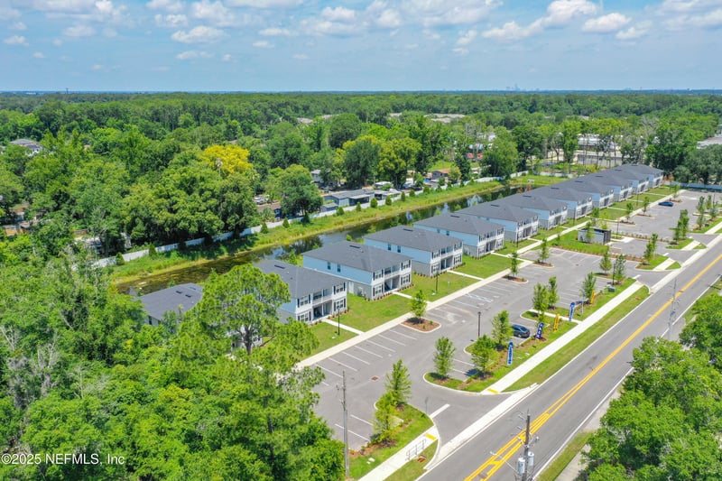 9612 Hood Rd, Jacksonville, FL 32257