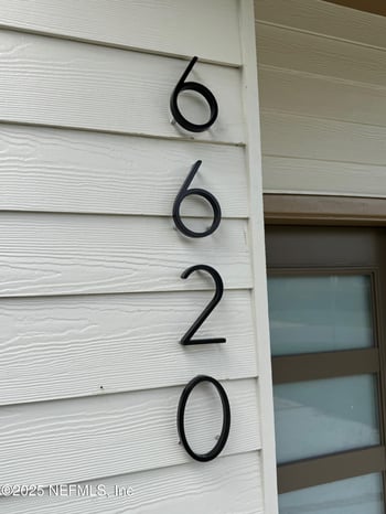 6620 Gillislee Dr, Jacksonville, FL 32209