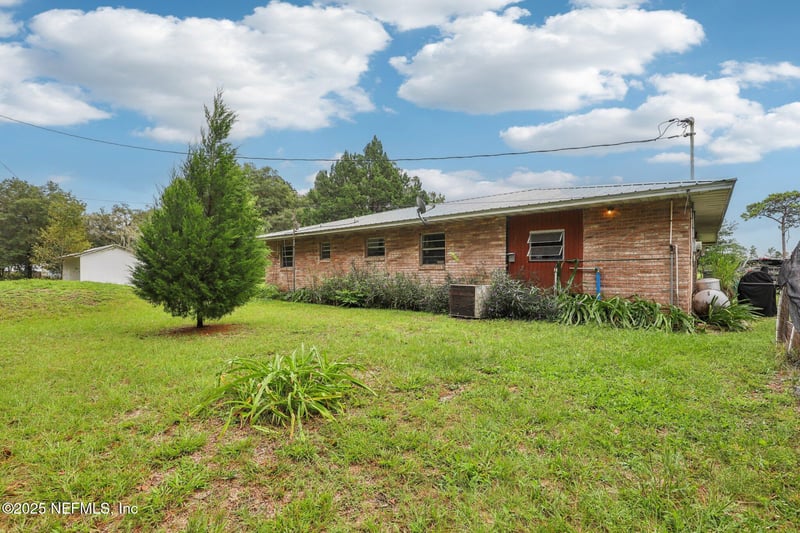 1078 Merrimac Ave, Green Cove Springs, FL 32043