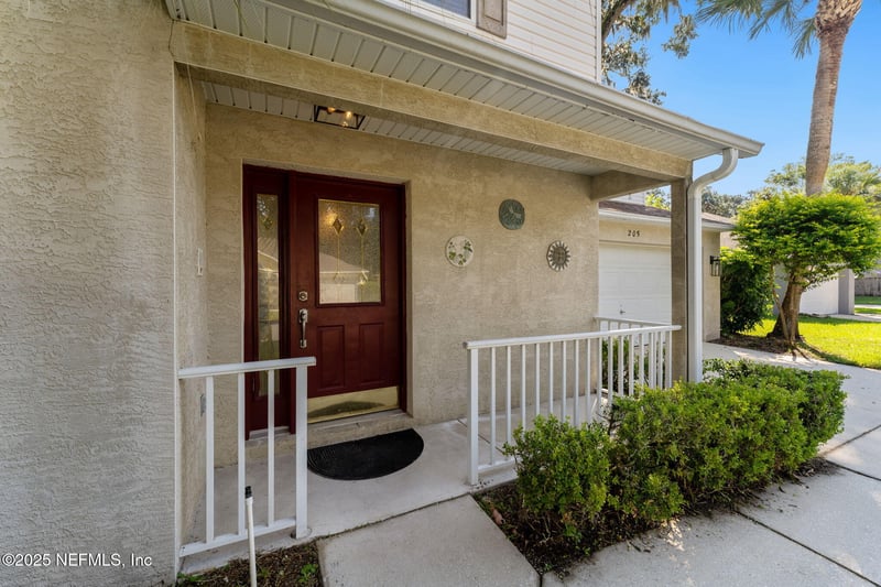 205 River Island Cir, St Augustine, FL 32095