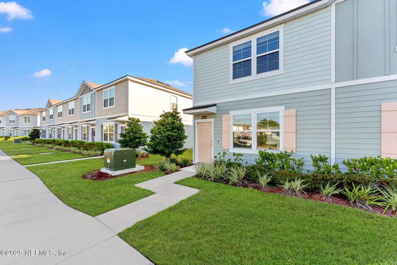 628 Yellow Oaks Ln, Orange Park, FL 32065