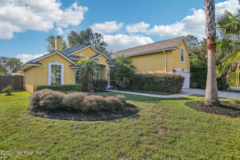 1925 Barham Ct, St Johns, FL 32259