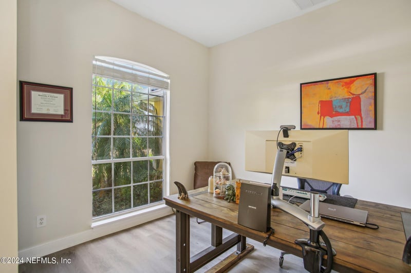 1925 Barham Ct, St Johns, FL 32259