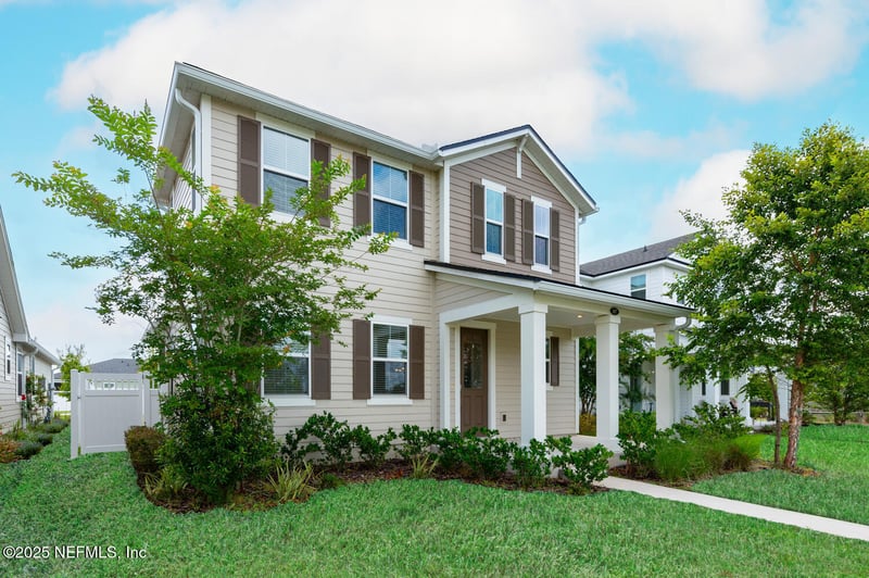 117 Redbud Ln, Yulee, FL 32097