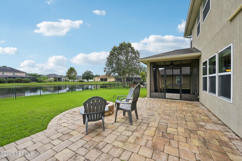 542 Kings College Dr, Fruit Cove, FL 32259