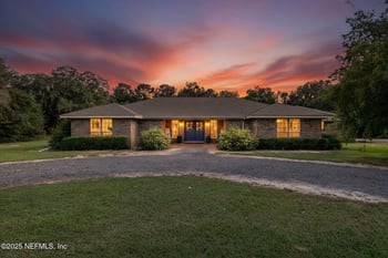 105 Dairy Rd, Melrose, FL 32666