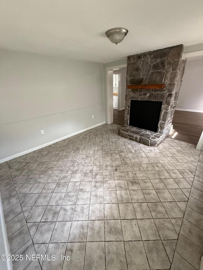 4515 Spring Glen Rd, Jacksonville, FL 32207