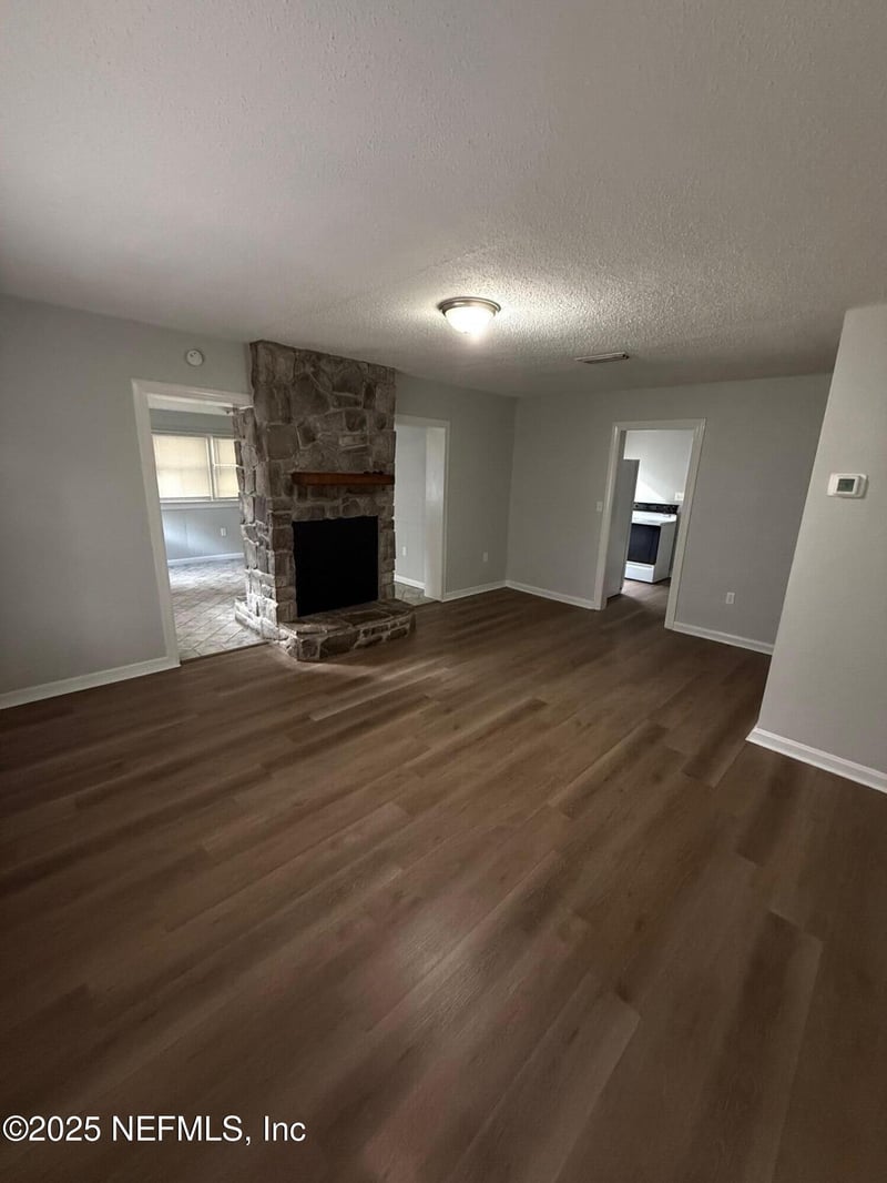 4515 Spring Glen Rd, Jacksonville, FL 32207