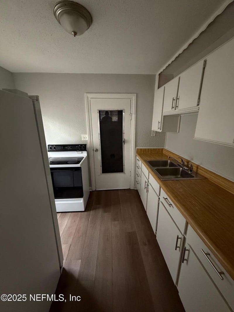 4515 Spring Glen Rd, Jacksonville, FL 32207