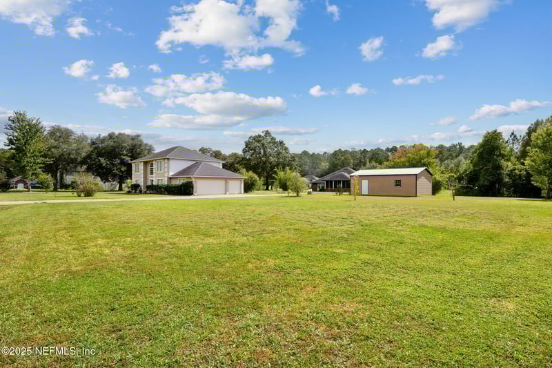 54748 Spring Lake Dr, Callahan, FL 32011