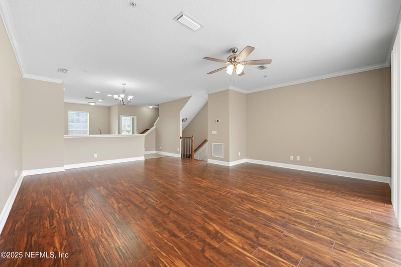 4442 Capital Dome Dr, Jacksonville, FL 32246