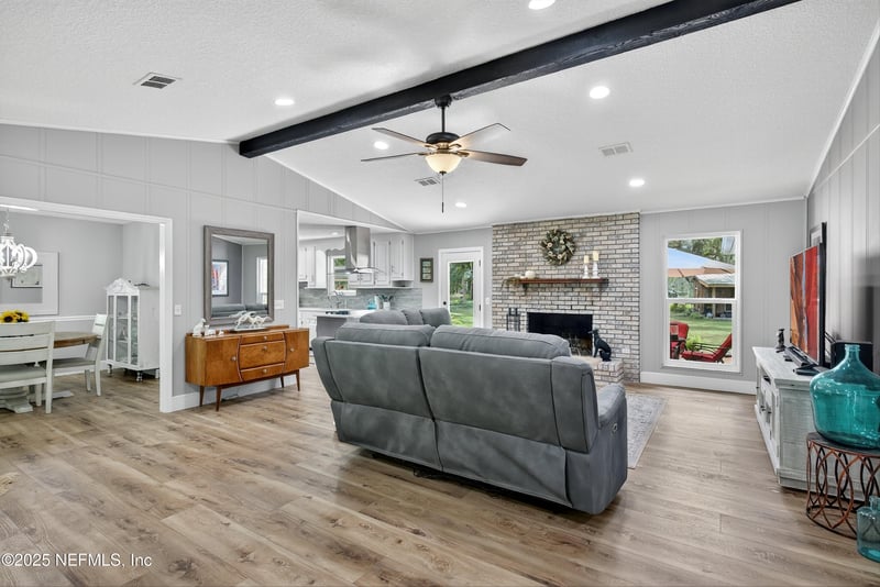 6049 Taylor Rd, Middleburg, FL 32068