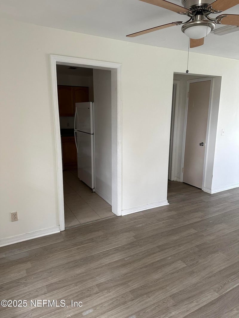 1756 El Prado Rd #3, Jacksonville, FL 32216