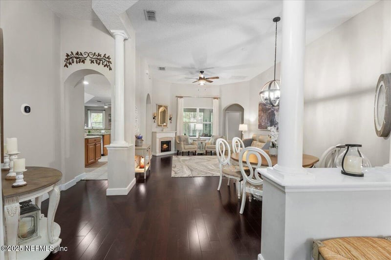 516 St Claude Pl, St Johns, FL 32259