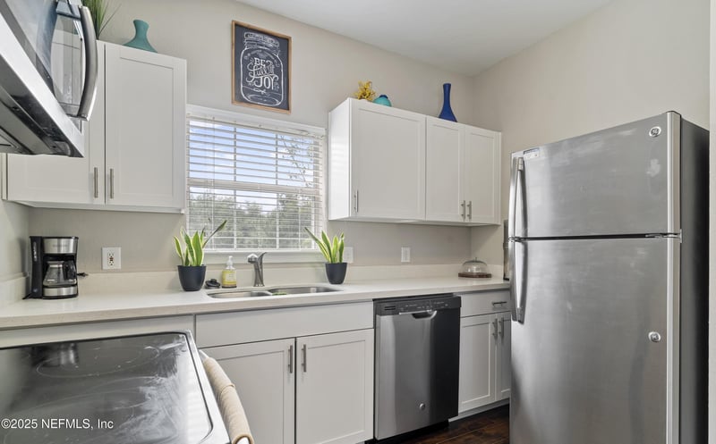 10961 Burnt Mill Rd #222, Jacksonville, FL 32256