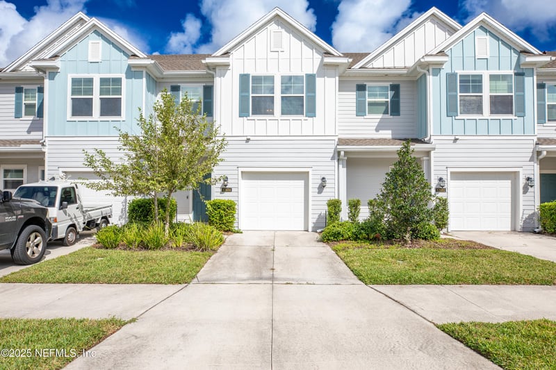 12834 Josslyn Ln, Jacksonville, FL 32246