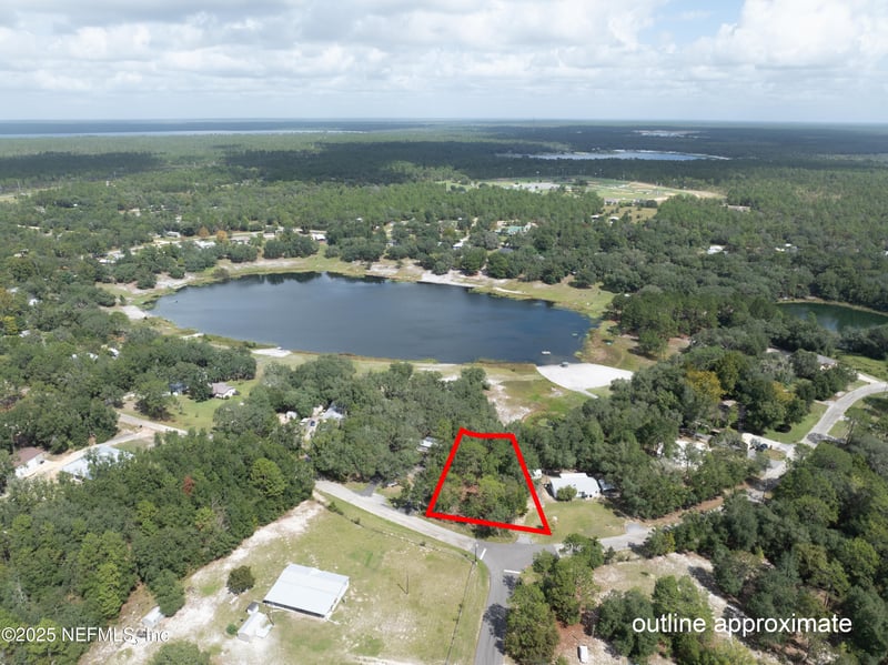 6956 Deer Springs Rd, Keystone Heights, FL 32656