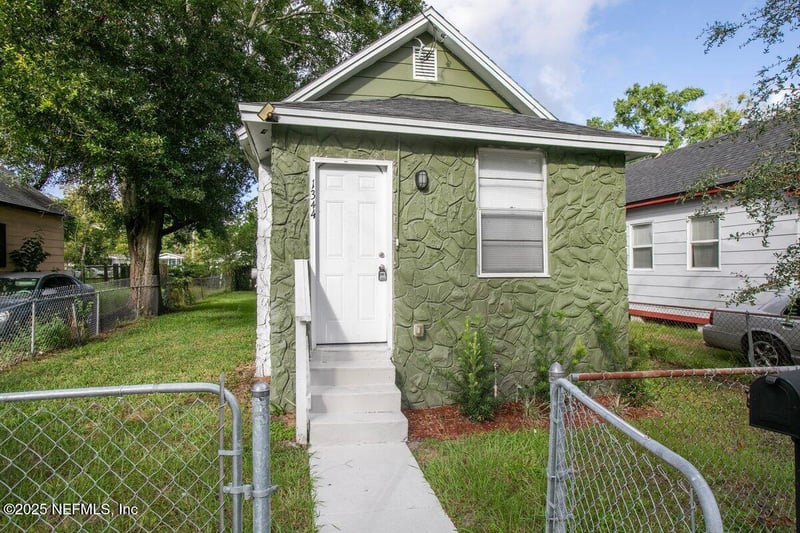 1344 Mt Herman St, Jacksonville, FL 32209