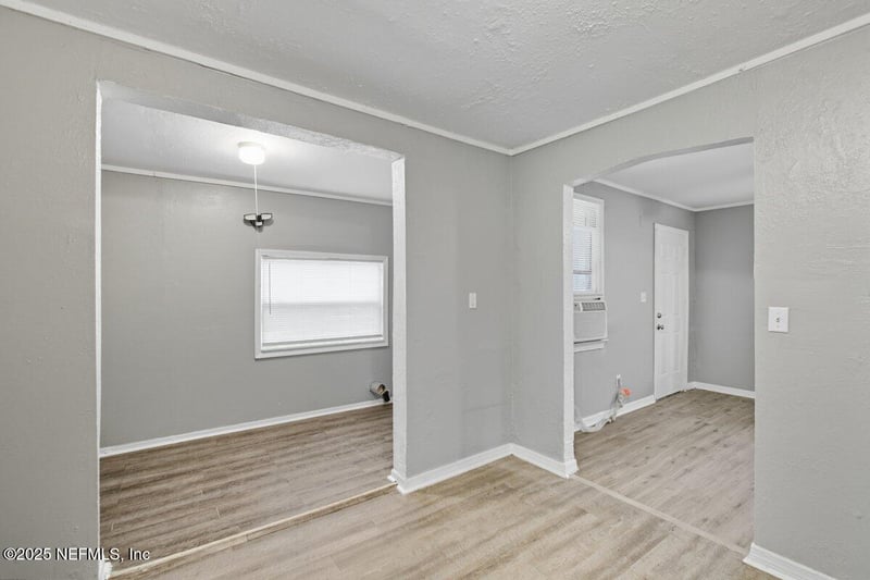 2119 Louise St, Jacksonville, FL 32206