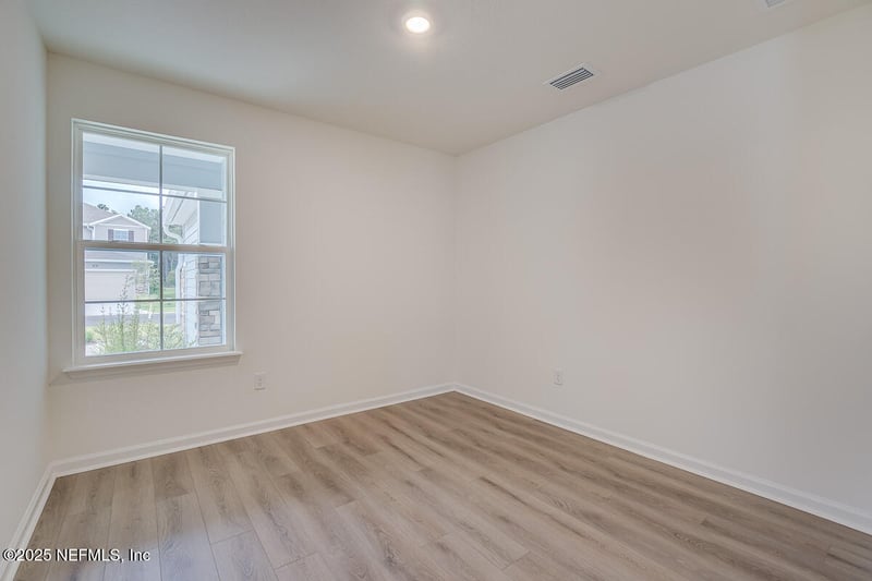 346 Boulder Ln, St Johns, FL 32259