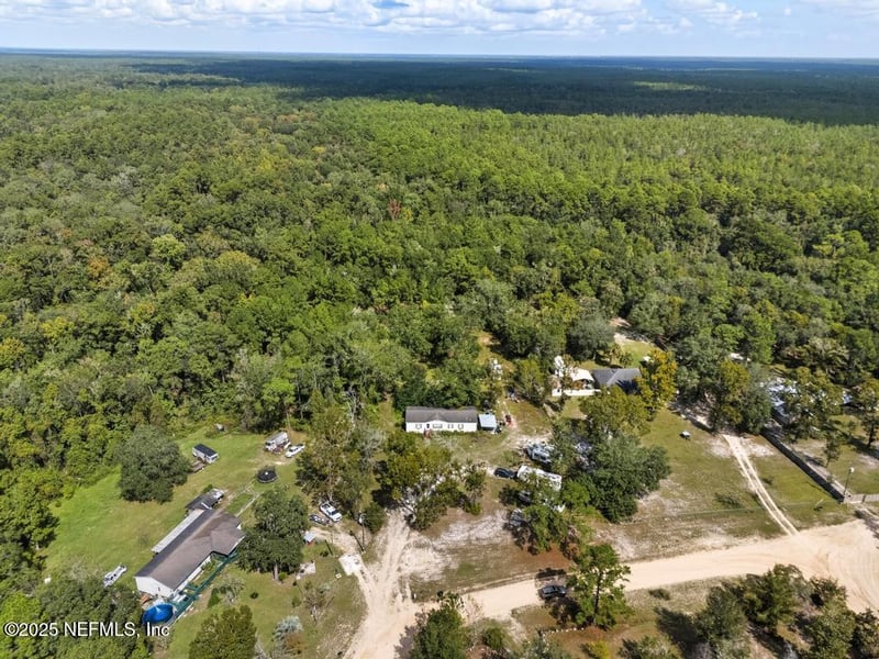 1886 Gentle Breeze Rd, Middleburg, FL 32068