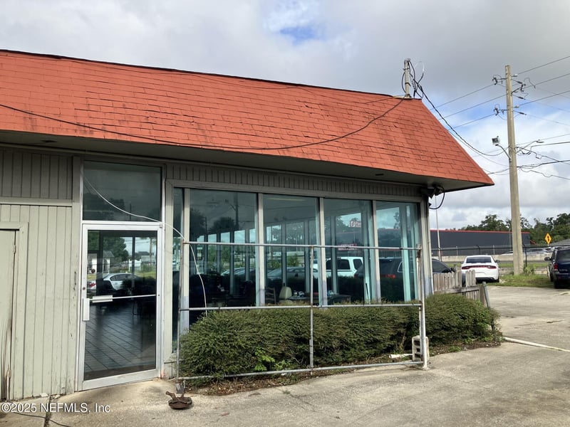 6200 Arlington Expressway, Jacksonville, FL 32211