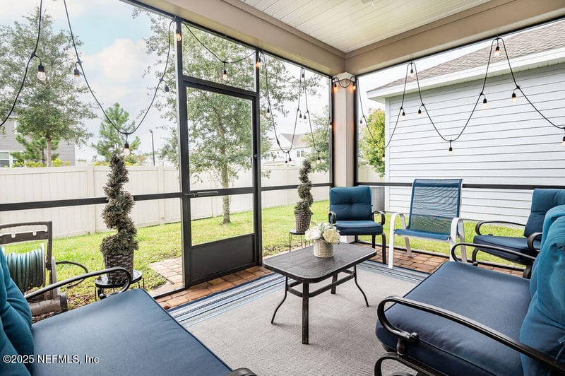 6371 Longleaf Branch Dr, Jacksonville, FL 32222