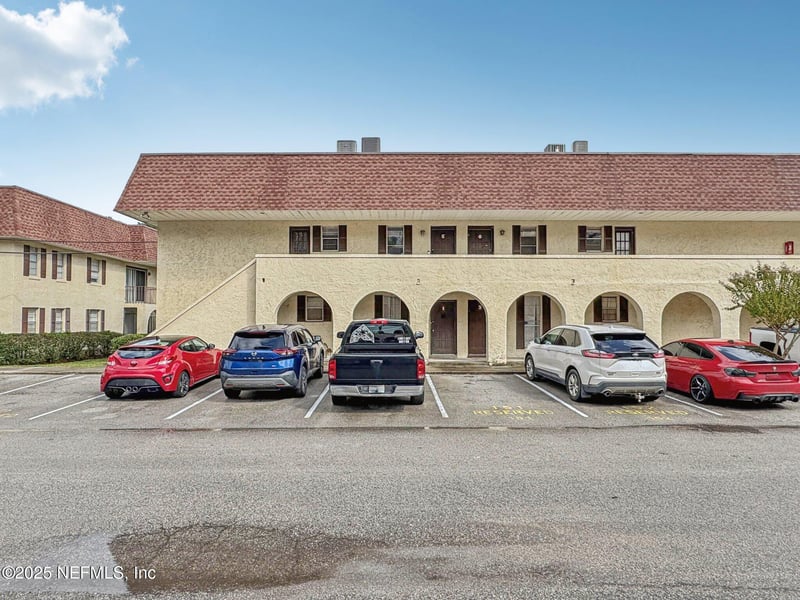 1647 El Camino Rd #5, Jacksonville, FL 32216
